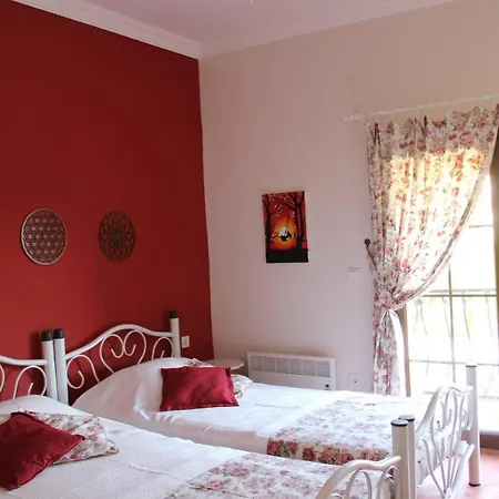 Serene Apart Surrounded By Nature In Kusadasi Bed & Breakfast *